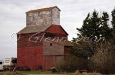 Edmonton area farm
May 2007